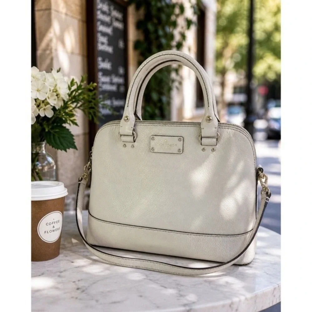 Kate Spade Designer Bag Cream Pebbled Leather Satchel Crossbody Cedar Street‎